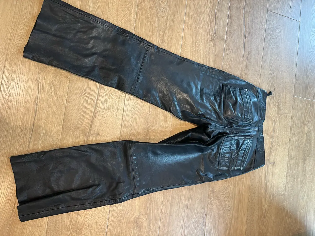 Billede 2 - Louis Classic læderbukser str 34 sort