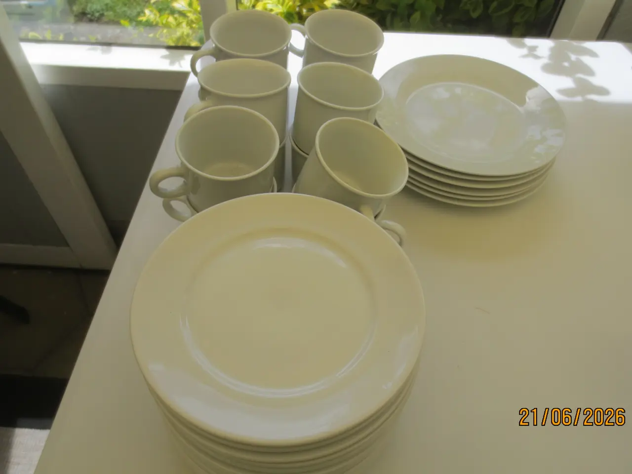Billede 4 - 93 stk Kaffestel og Tallerkner