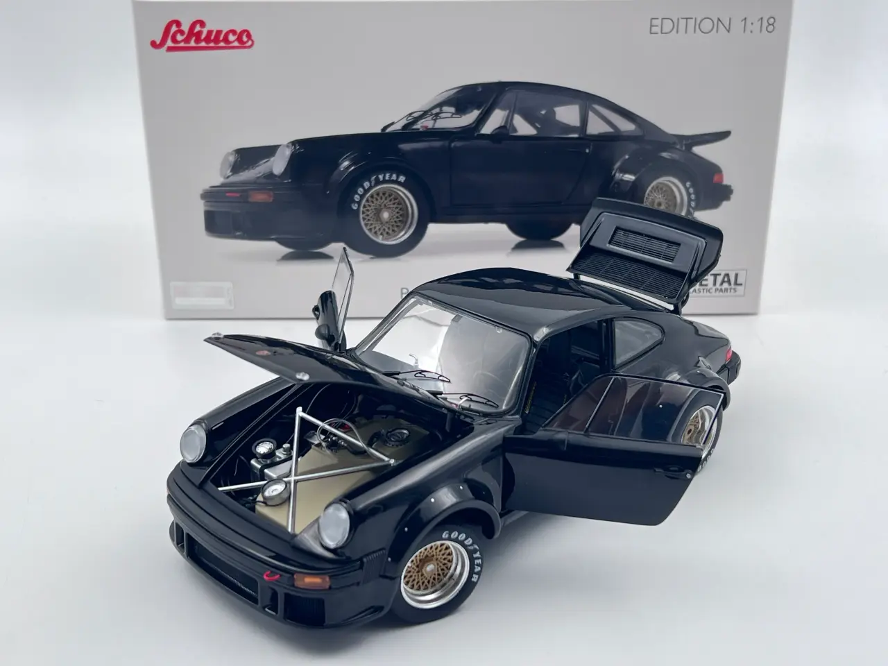 Billede 2 - 1976 Porsche 934 RSR ( 911 ) 1:18 Super flot