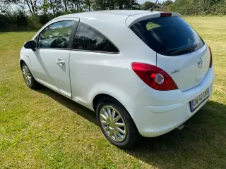 Ny synet Opel Corsa 1.2