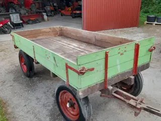Gummivogn/4 hjulet vogn