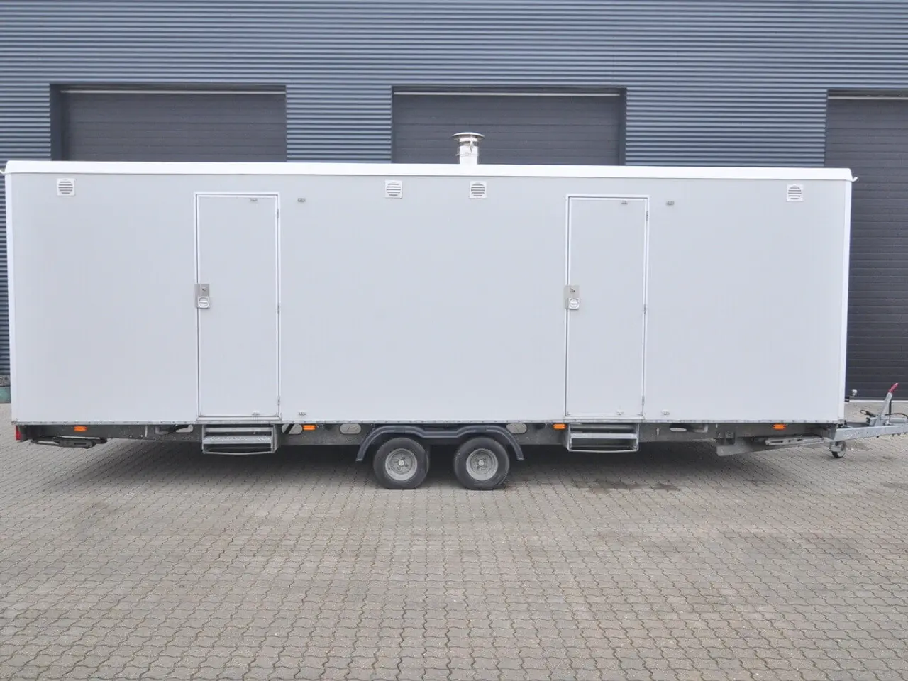 Billede 10 - Toilet-badvogn 2x4 bad med oliefyr