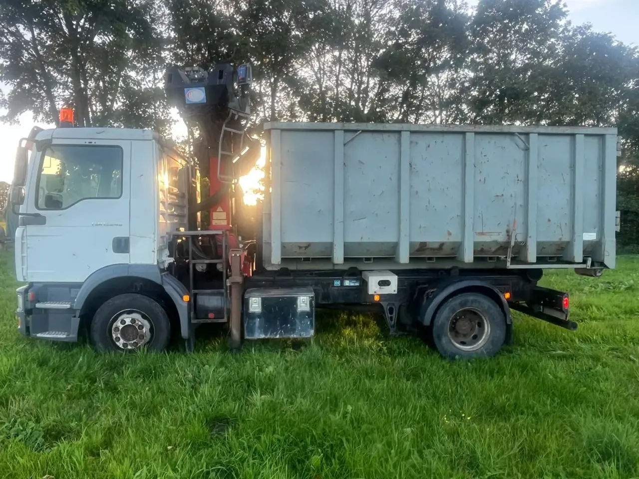 Billede 4 - Lastbil MAN med container og kran