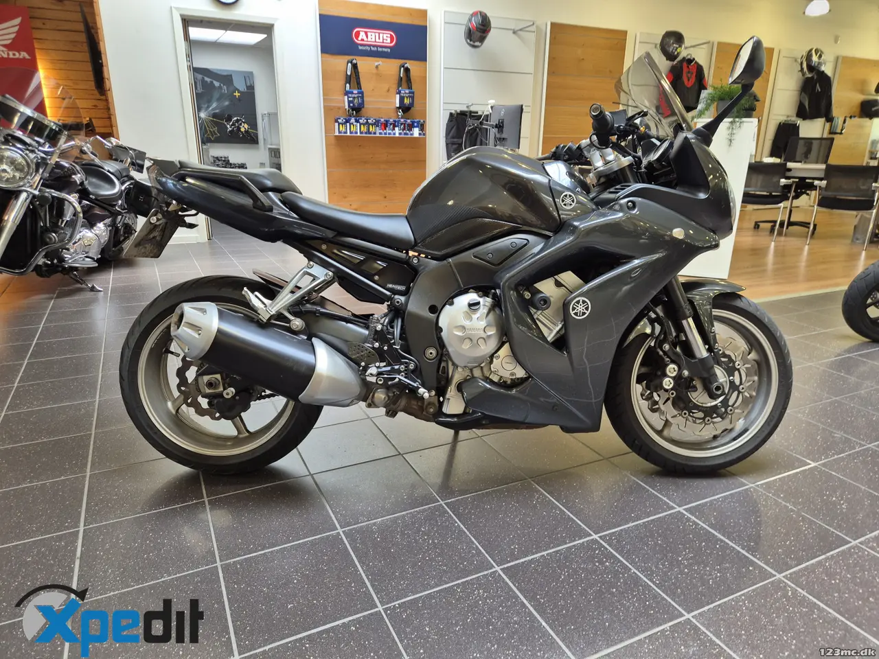 Billede 1 - Yamaha FZ1 SA