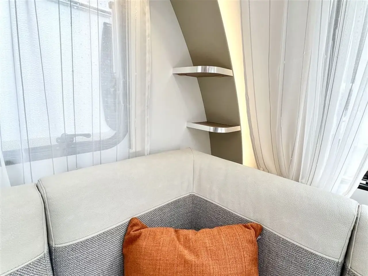 Billede 8 - 2020 - Adria Adora 502 UL Supreme Edition   Enkeltsenge-Alde-Gulvtemp.-Mover-Telt
