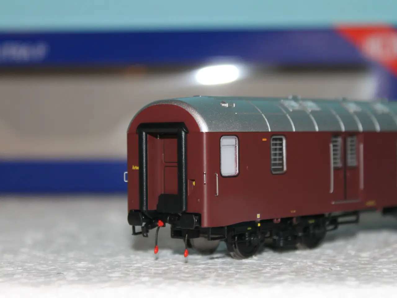 Billede 2 - Heljan H0 6121 DSB Postvogn