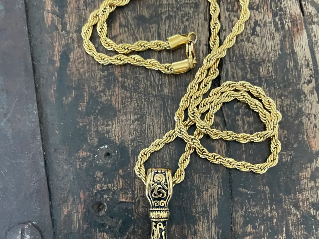 Billede 1 - 4mm Goldfilled rope chain med Thors hammer