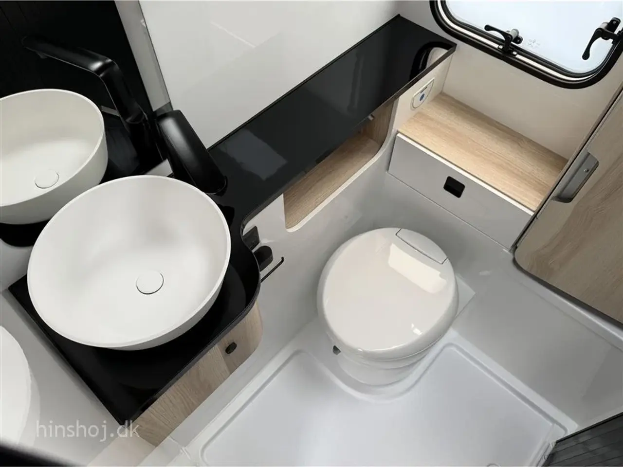 Billede 9 - 2026 - Hobby De Luxe 460 SFf 2026 Hobby De Luxe 460 SFf DK Line Se den hos Hinshøj Caravan A/S