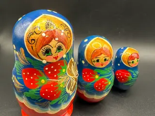 Retro babushka fra USSR sælges