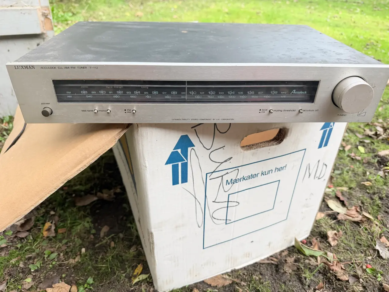 Billede 1 - Luxman tuner T-112