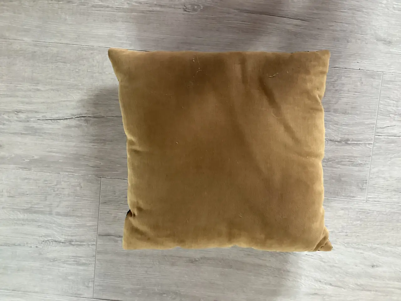 Billede 4 - Broderet sofapude