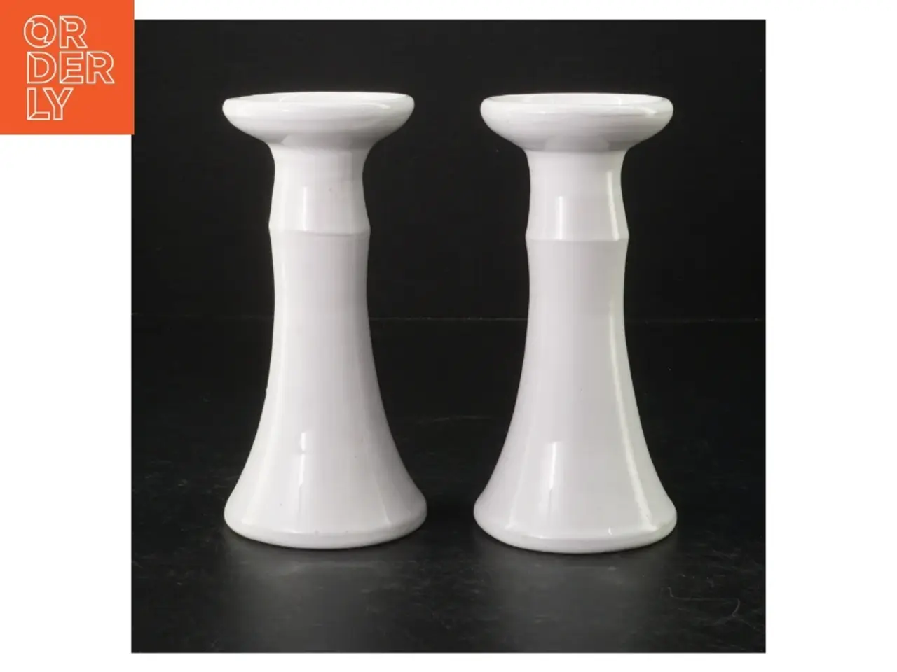 Billede 1 - Porcelæns stager fra Bror Rasmussen (str. H. 16 cm)