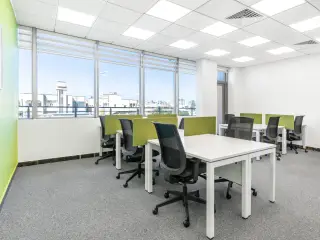 Coworking-plads i Regus Amager Strand