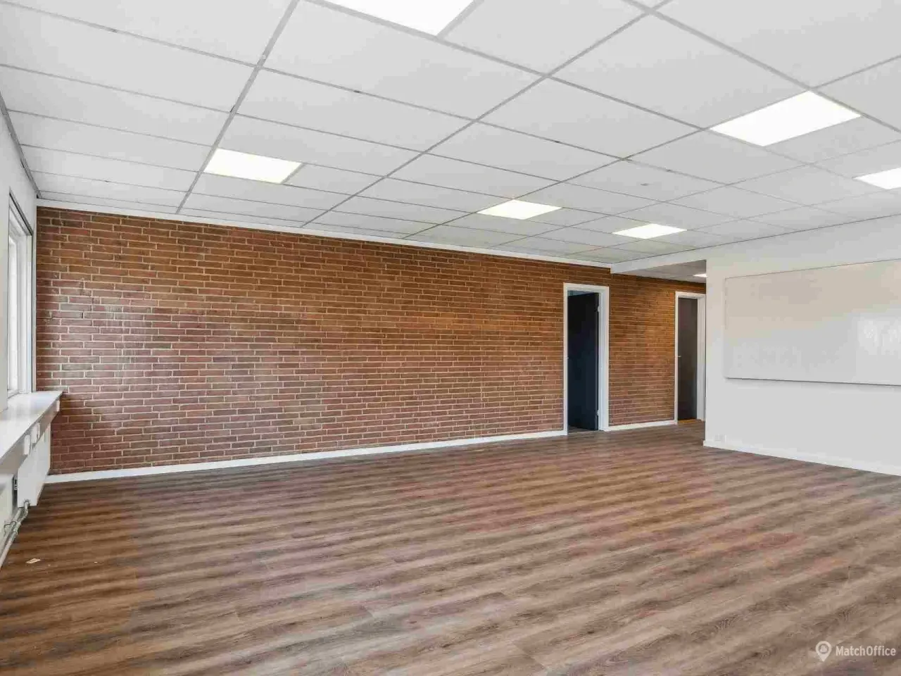 Billede 3 - 315m² oplagt til kontor eller showroom/ lager