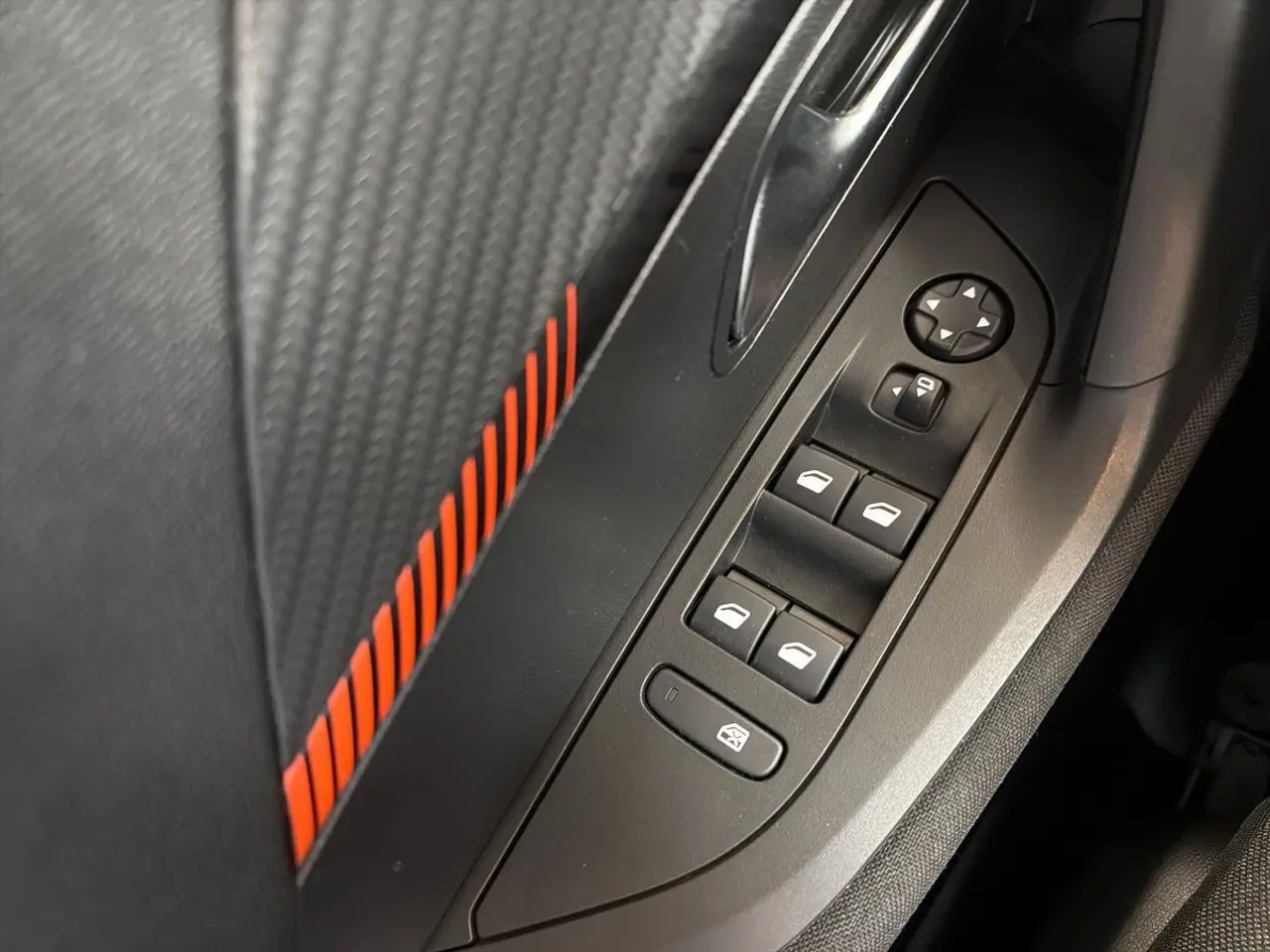 Billede 17 - Peugeot 2008 1,2 PureTech 100 Active Pack