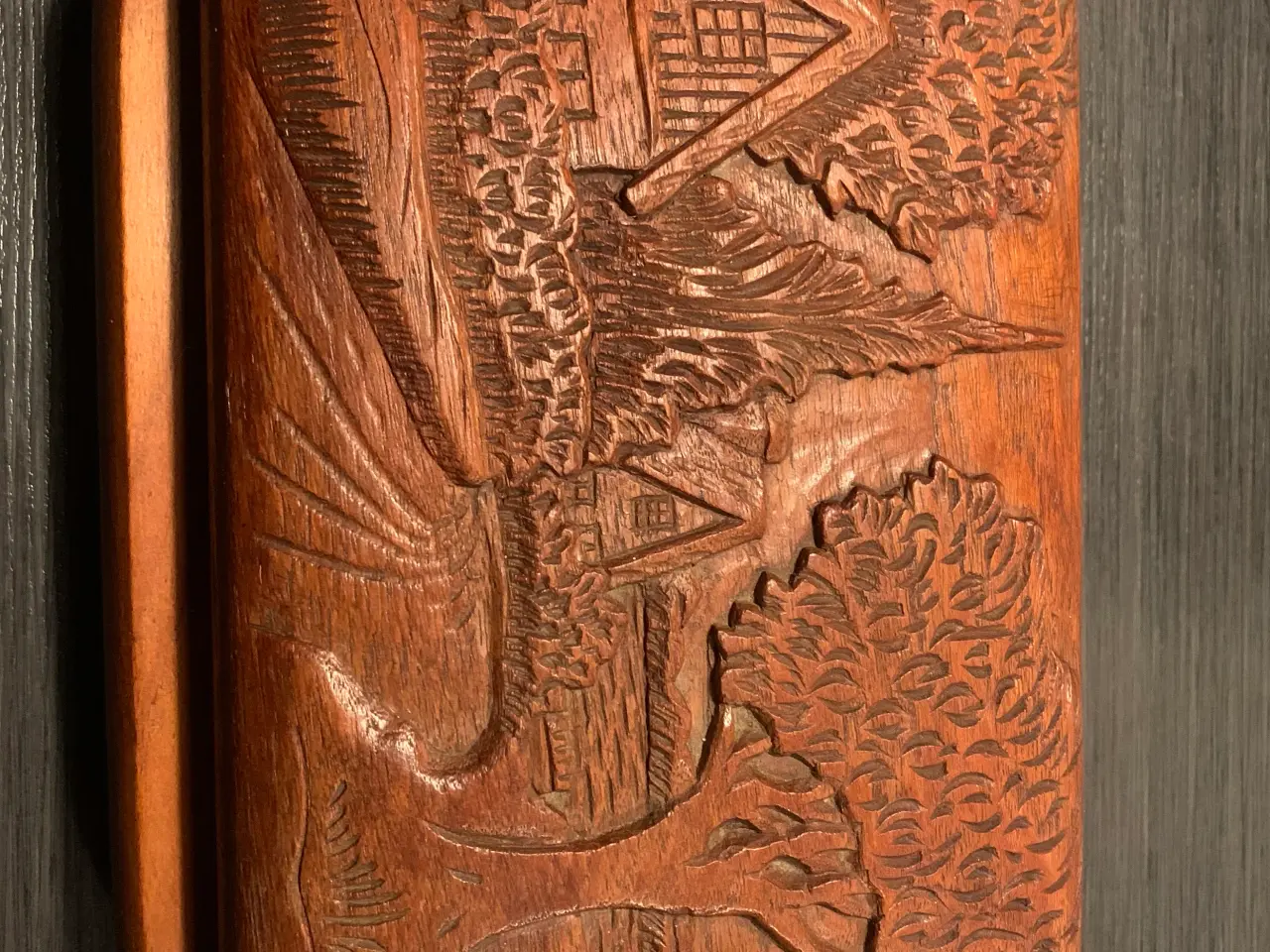 Billede 1 - Teaktræ. Ét skrin i teaktræ. Mål. 33 x 22 . Virkel