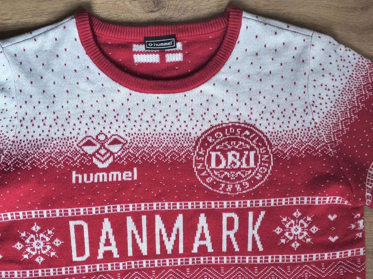 Billede 2 - DANMARK/DBU/HUMMEL JULESWEAT, STR. L, I FLOT STAND