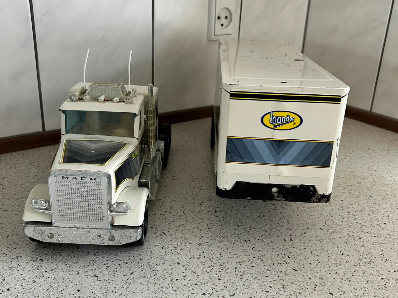 Billede 4 - Nylint modellastbil