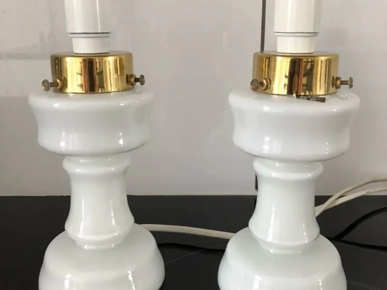 Billede 2 - Hvide bordlamper