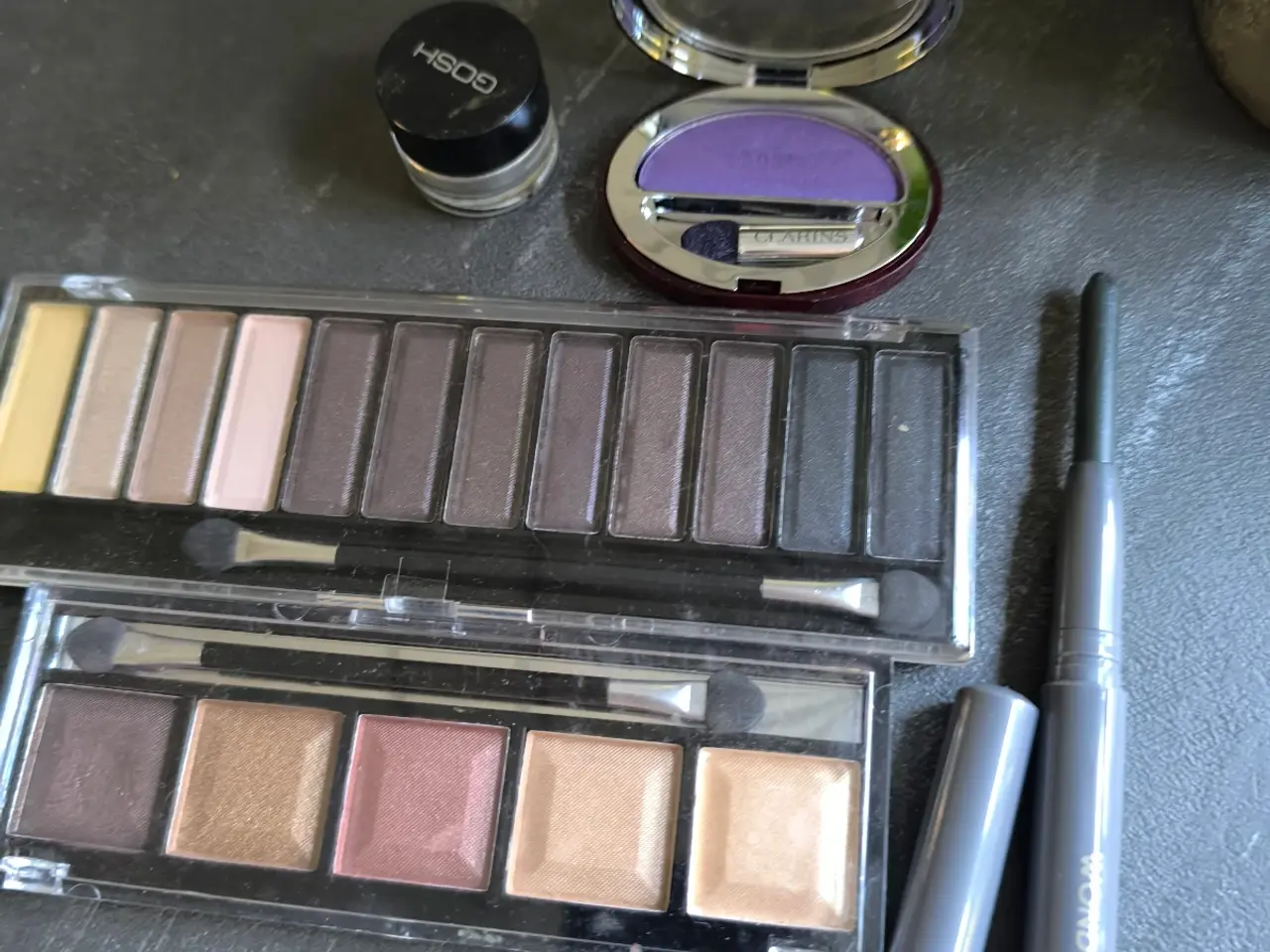 Billede 2 - Makeup/ dufte osv