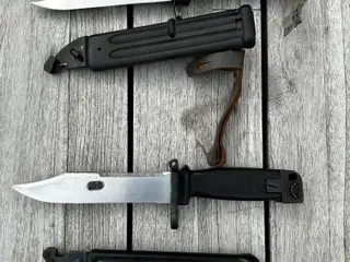 AK 47 bajonetter