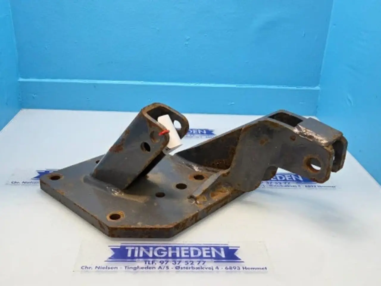 Billede 1 - New Holland TS110 Beslag R. 82007382