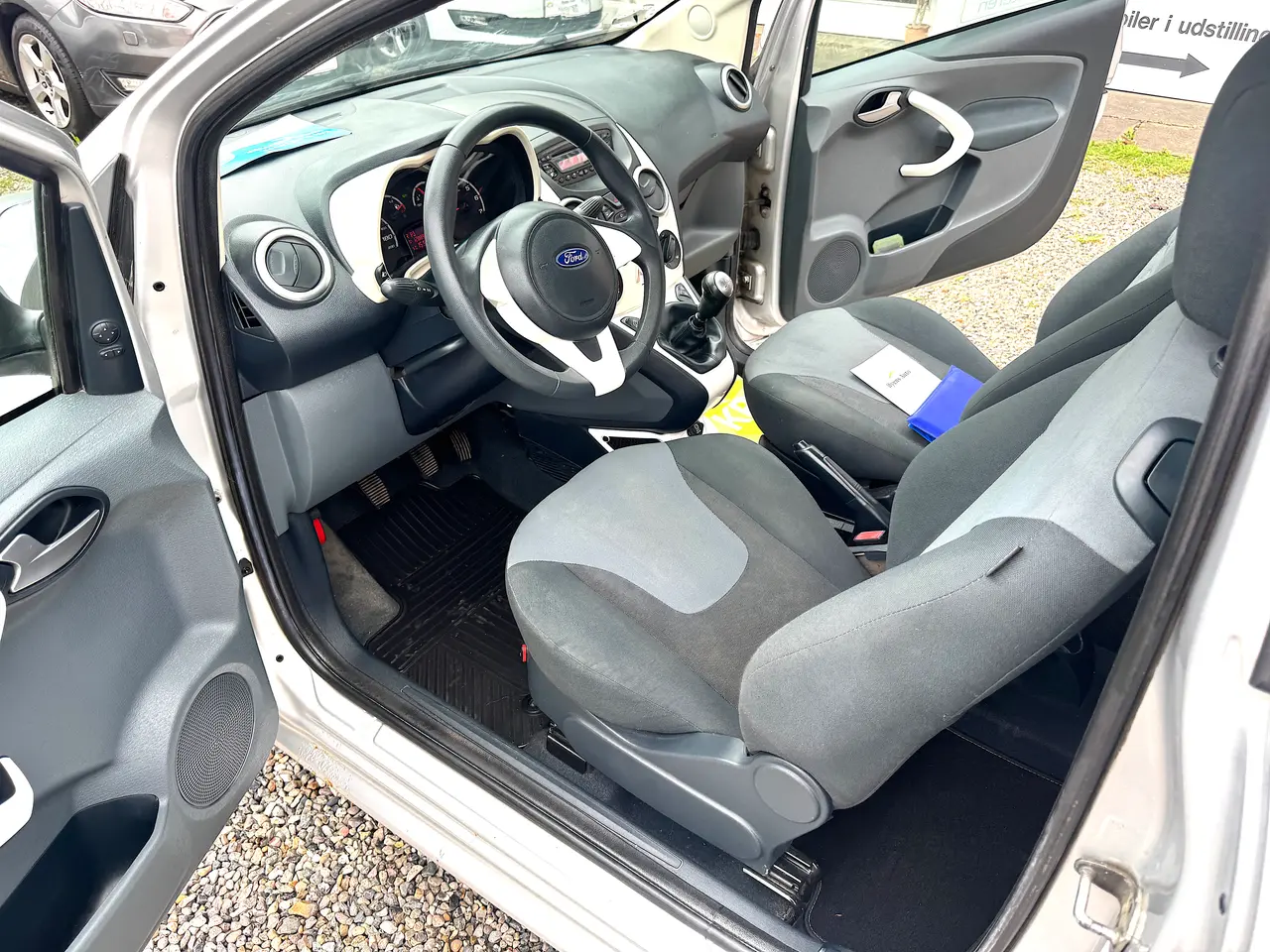 Billede 8 - Ford Ka Titanium Nysyn Kun kørt 128000km.