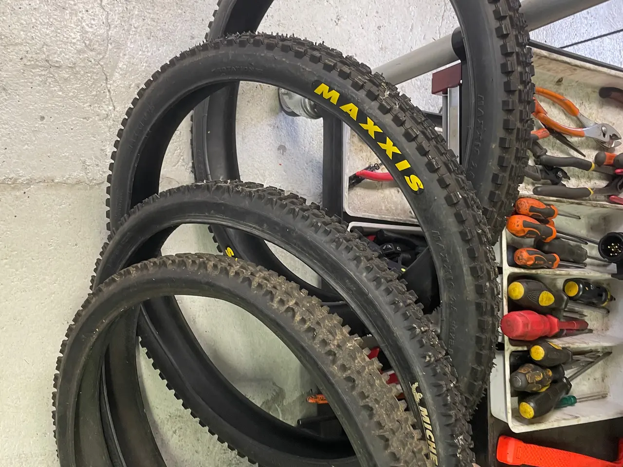 Billede 3 - MTB dæk Michelin 26x2,50 NYE