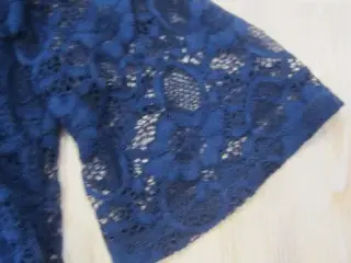 Str. XS, blondebluse m. korte ærmer