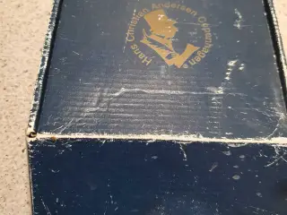 Royal Copehagen, håndmalet, og i original æske.