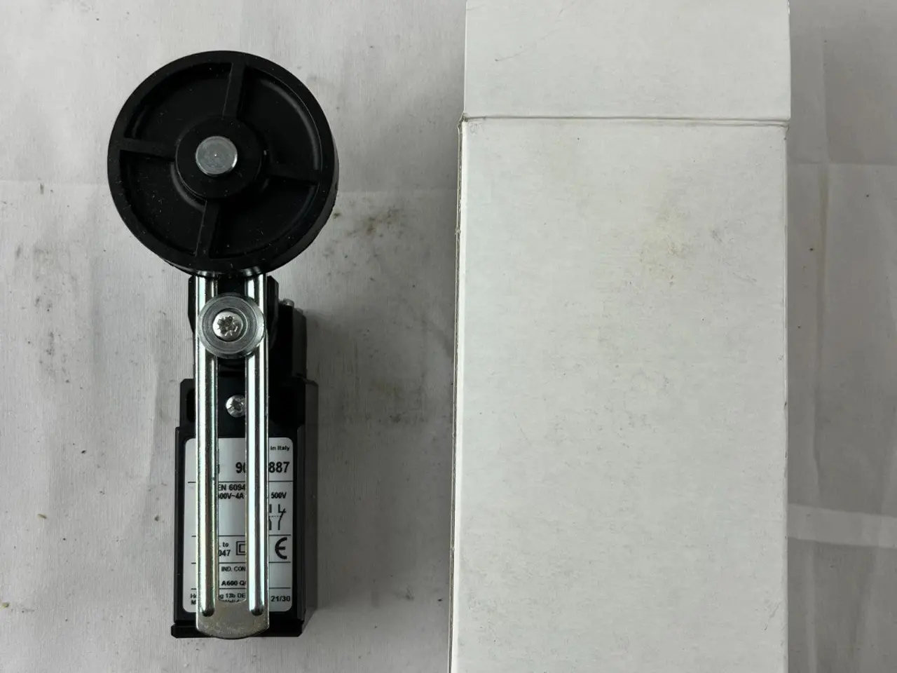 Billede 5 - RS PRO 902-6887 Adjustable Roller Lever IP65 400V