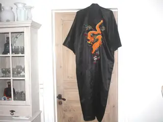 Vintage Kimono med drag str. L