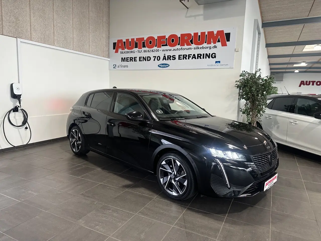 Billede 1 - Peugeot 308 1,5 BlueHDi 130 Allure Pack EAT8