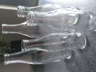 gamle mælkeflasker 2 x 1L 3 x 1/2L