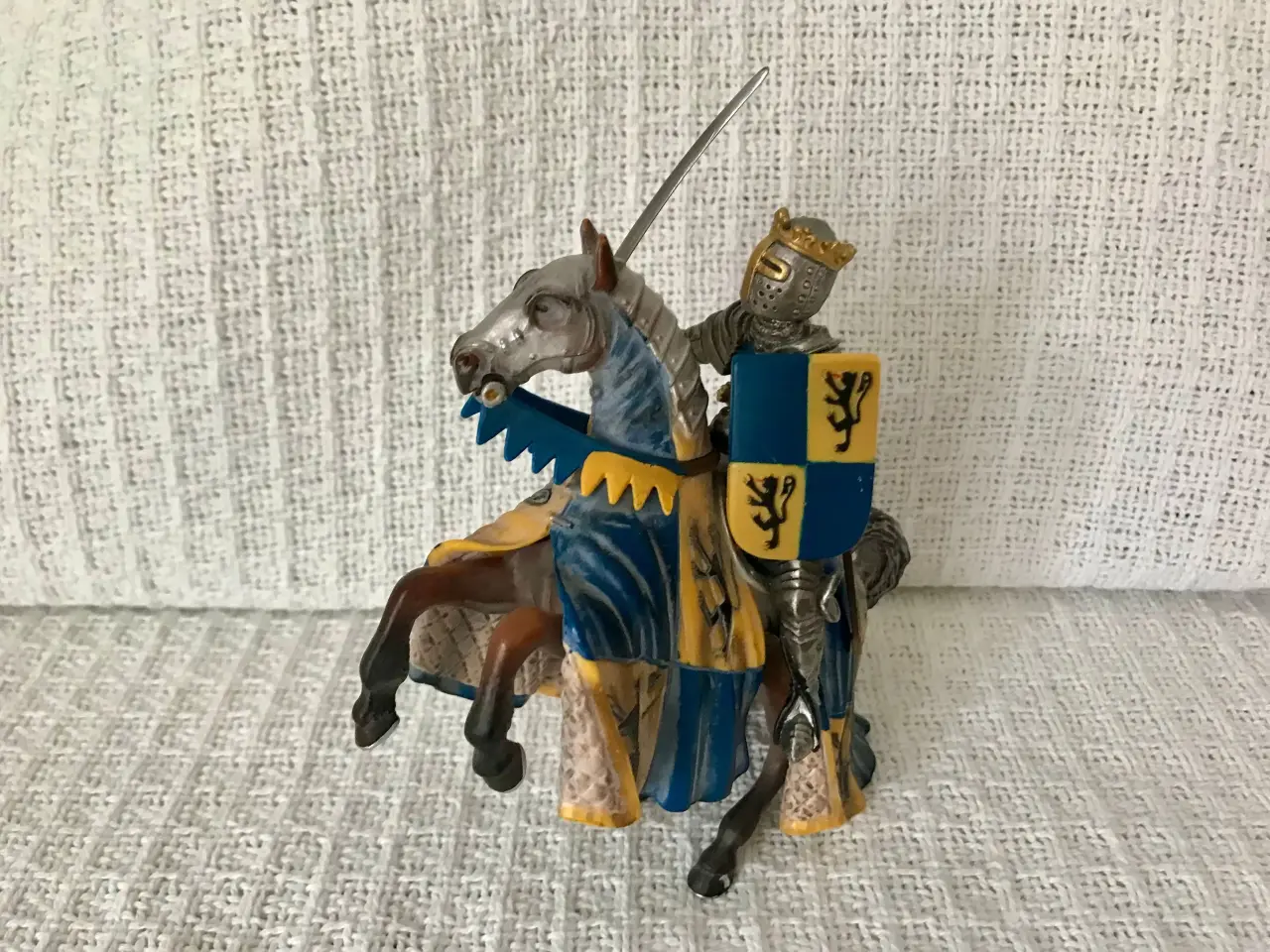 Billede 2 - Schleich: Prins til hest; Riddernes verden