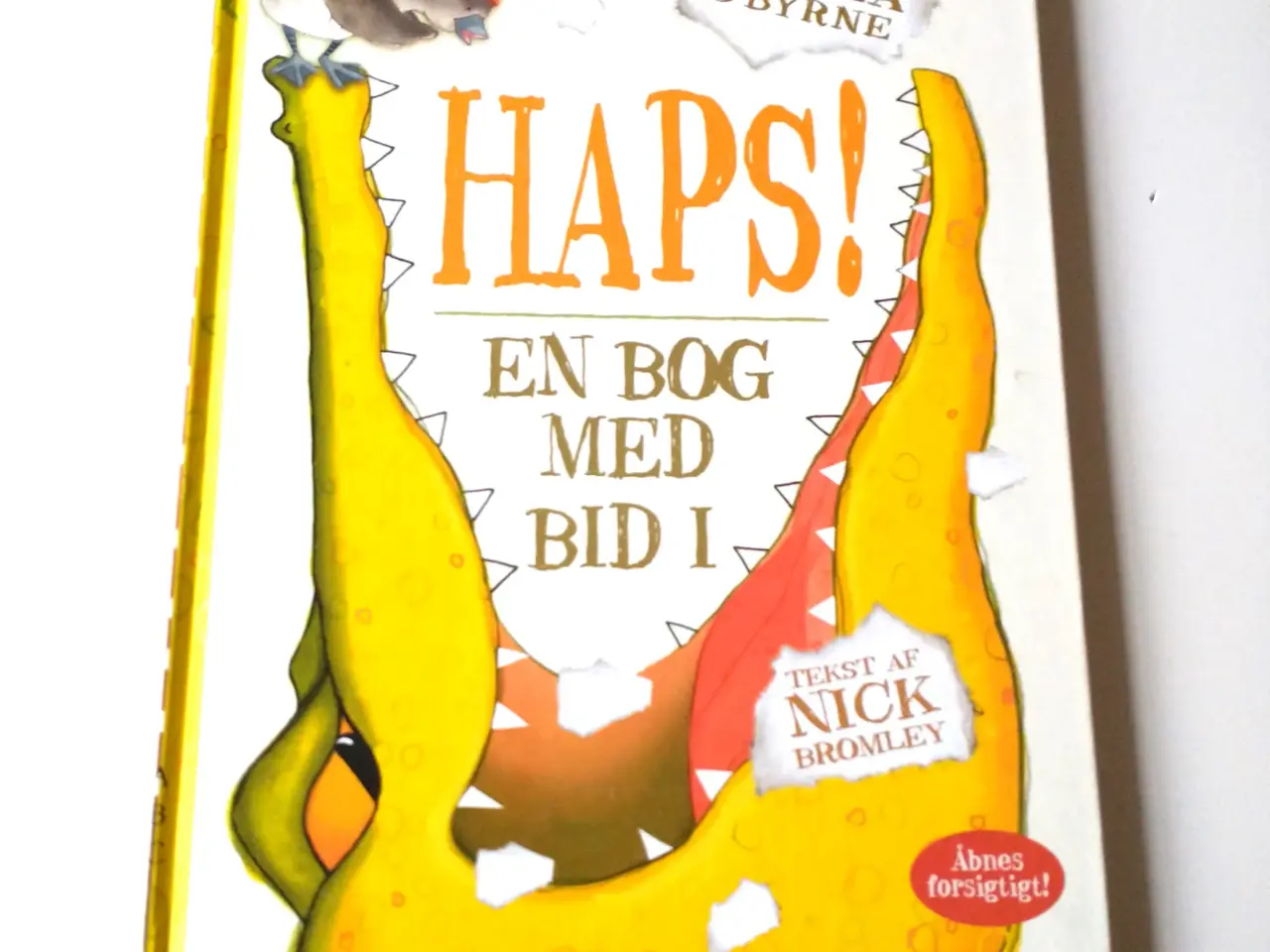 Billede 1 - Haps! - en bog med bid i. Af Nicola O'Byrne