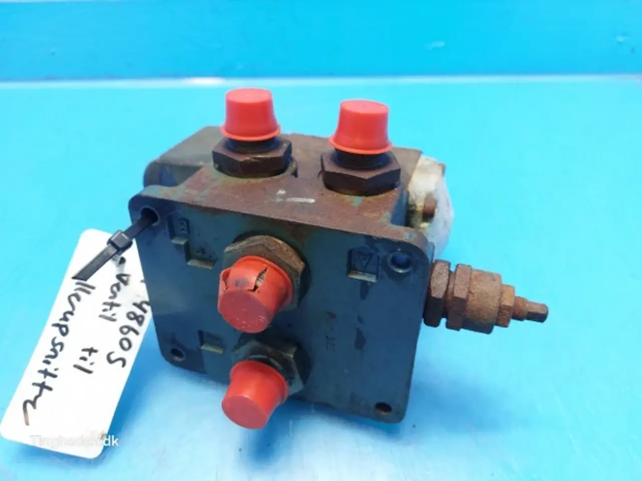Billede 2 - New Holland 4860S Hydraulikventil Fra Olierup Snitter