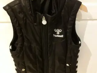 Hummel vest str 128
