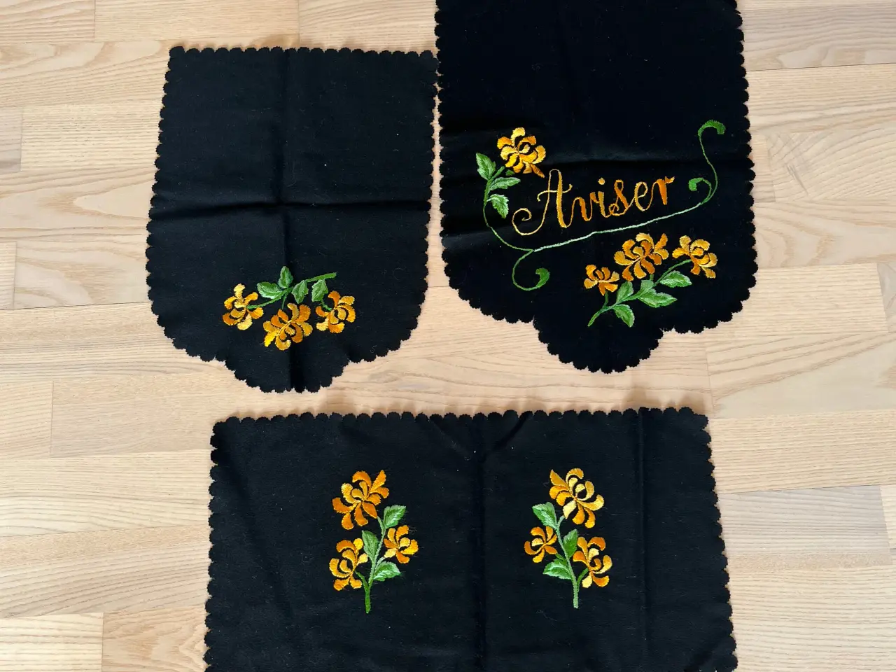 Billede 1 - Broderier