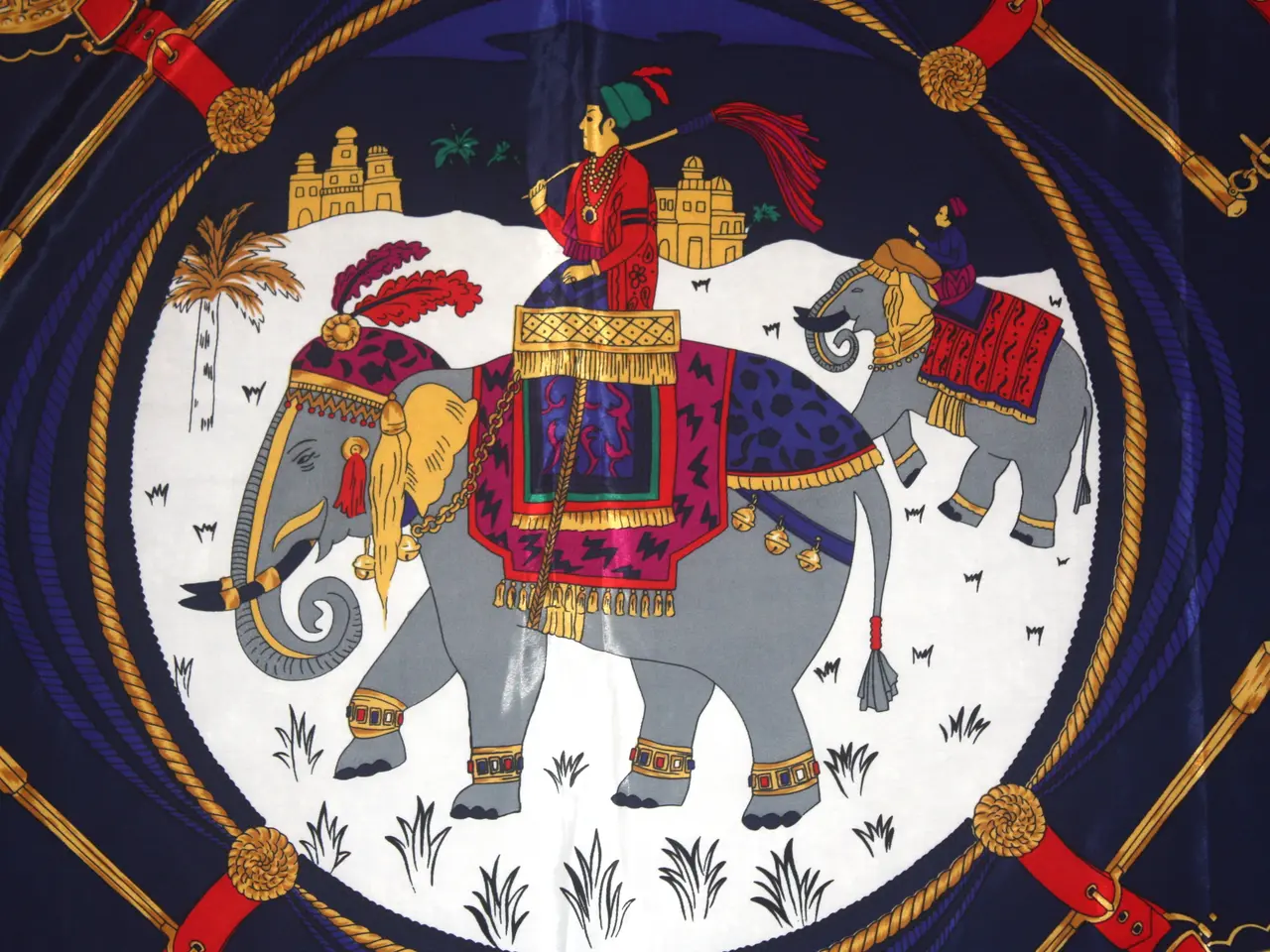 Billede 9 - Tørklæde med indisk elefant 90 cm x 83 cm