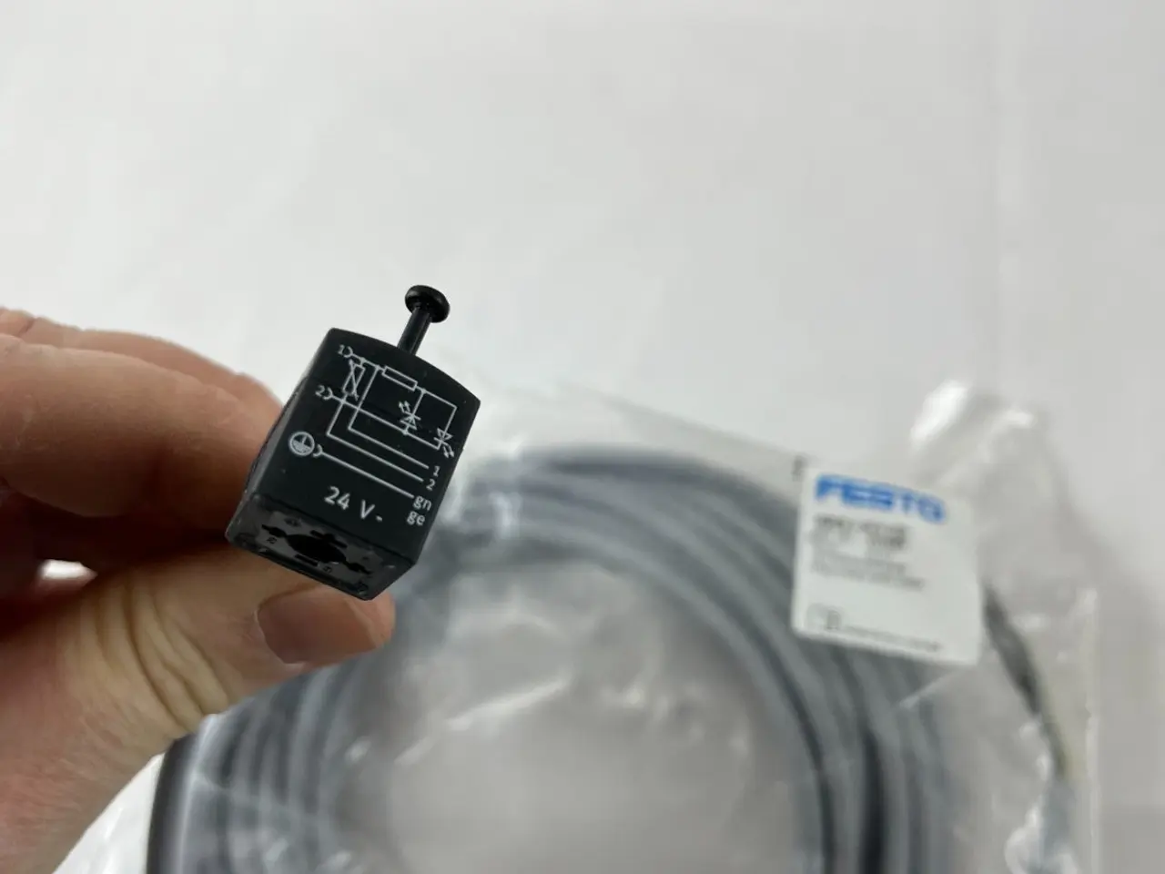 Billede 6 - Festo KMEB-1-24-5-LED magnetventil stik Socket 24V