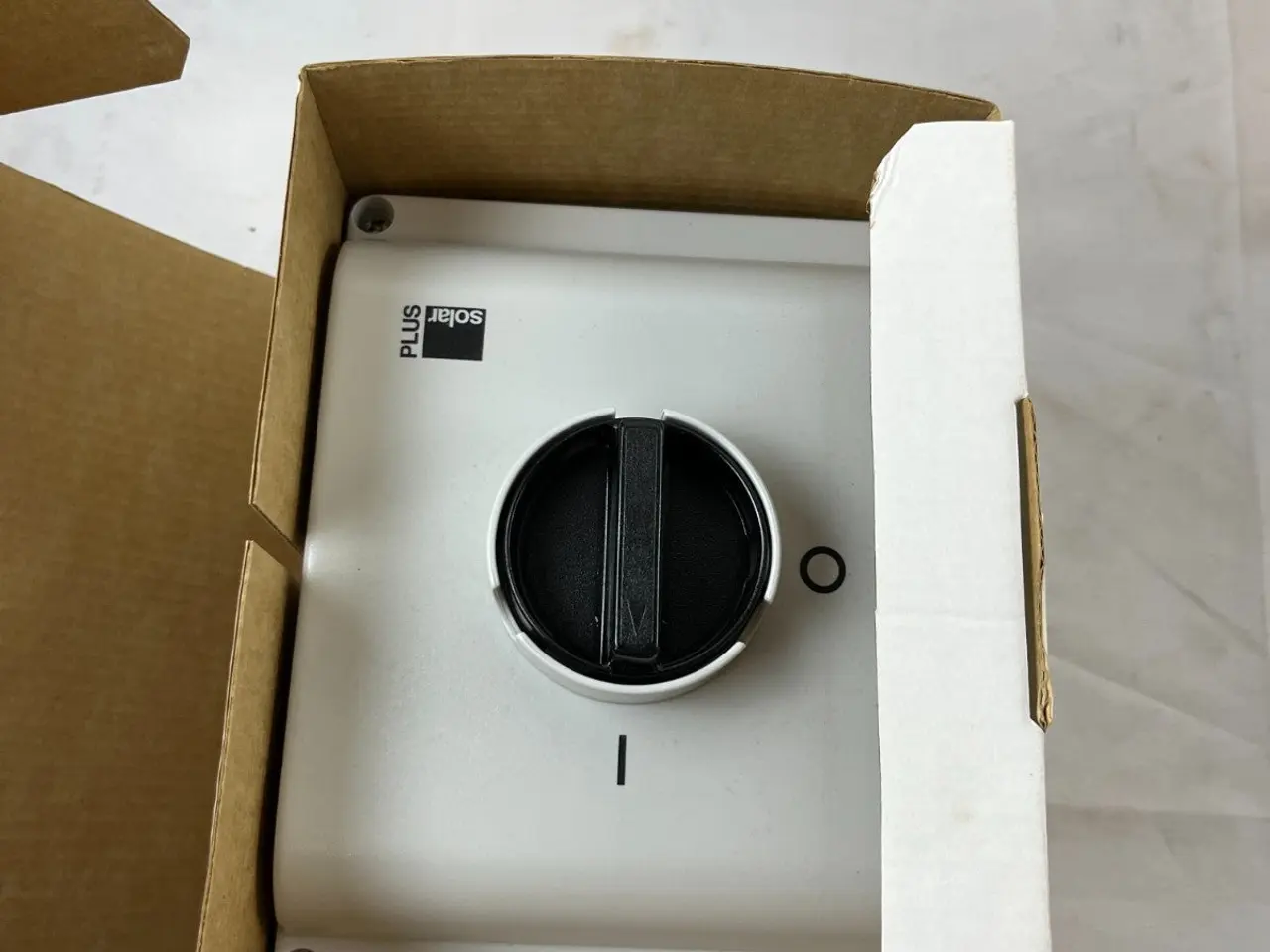 Billede 6 - Solar Plus SA340H IP65 Rotary Isolator kontakt