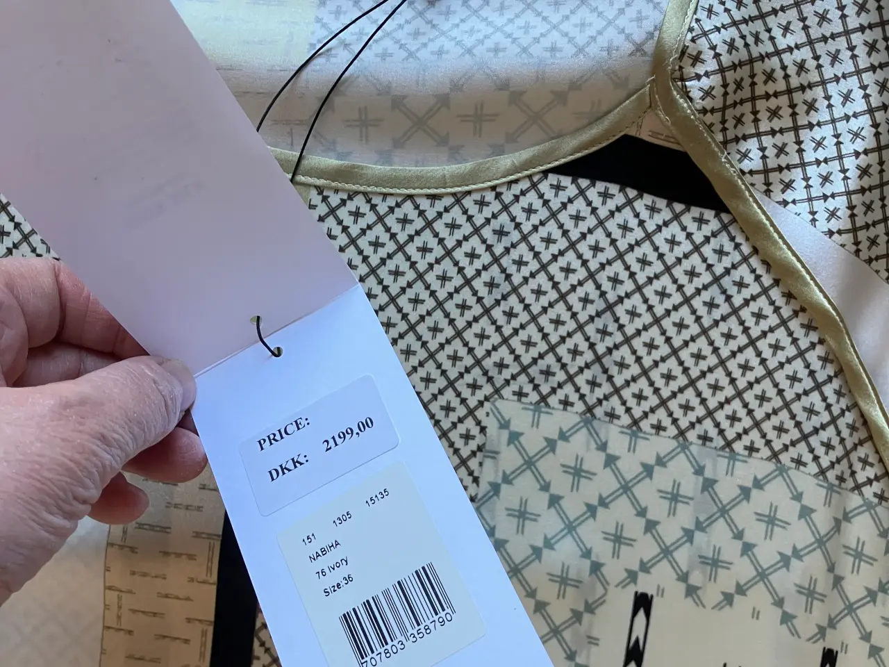 Billede 5 - Superflot 100 % silke kjole/tunika fra Munthe