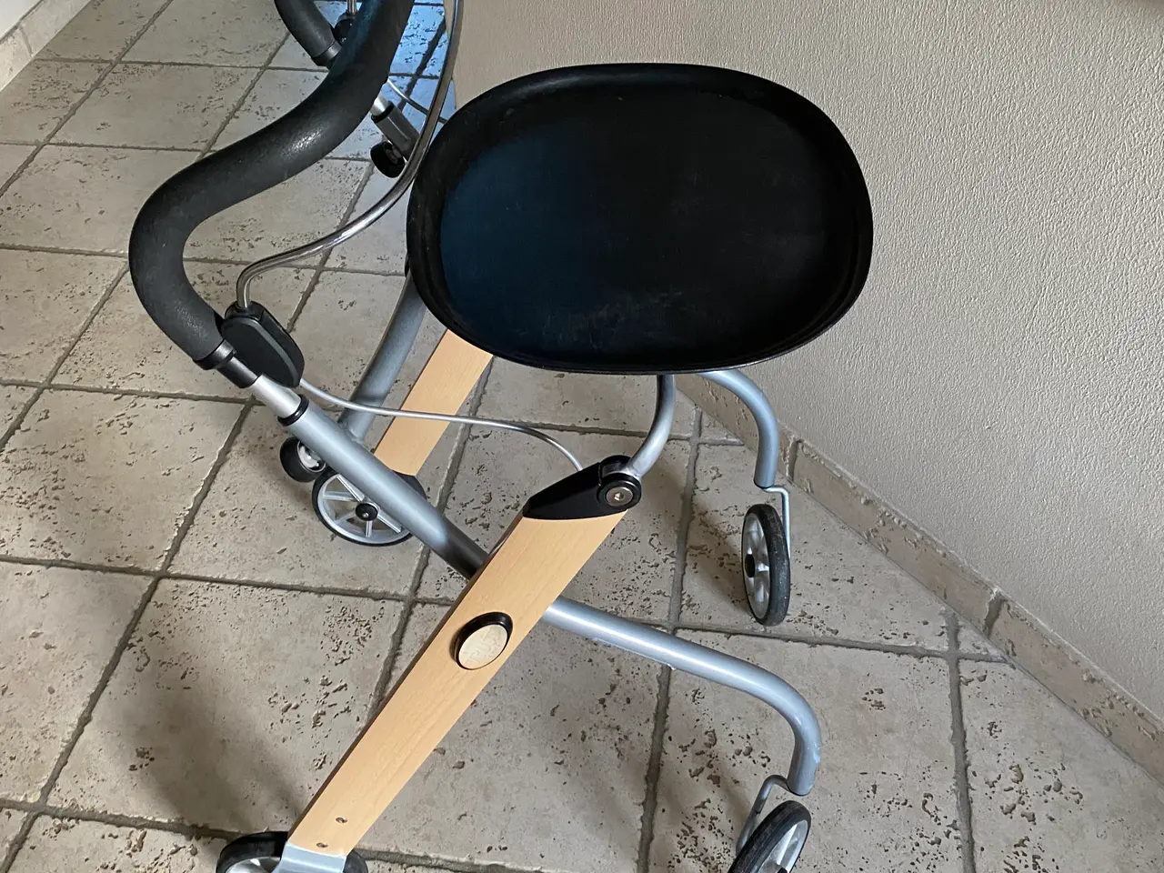 Billede 1 - Trust Care rollator