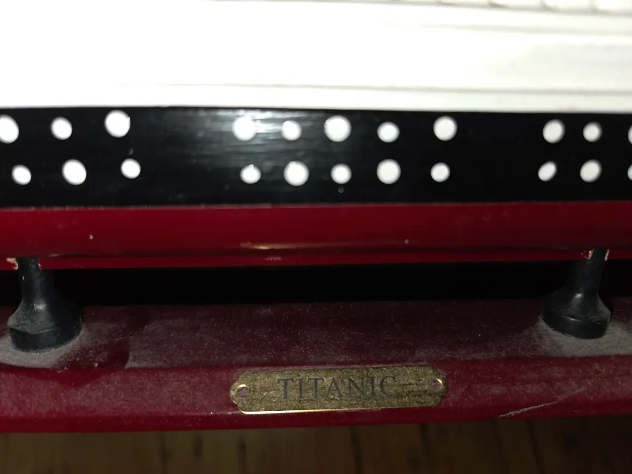 Billede 4 - Titanic modelskib i træ