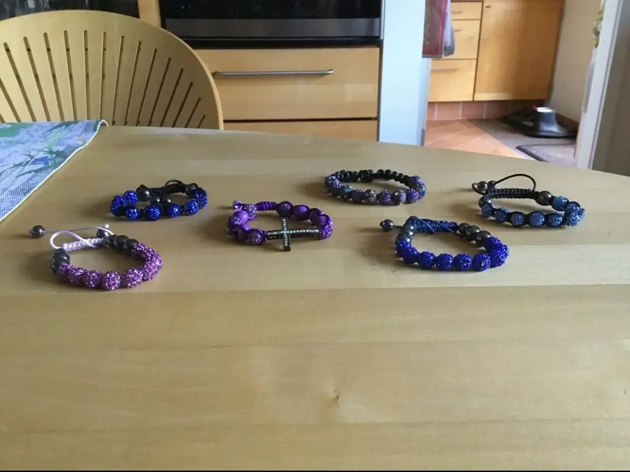 Billede 1 - Smukke armbånd