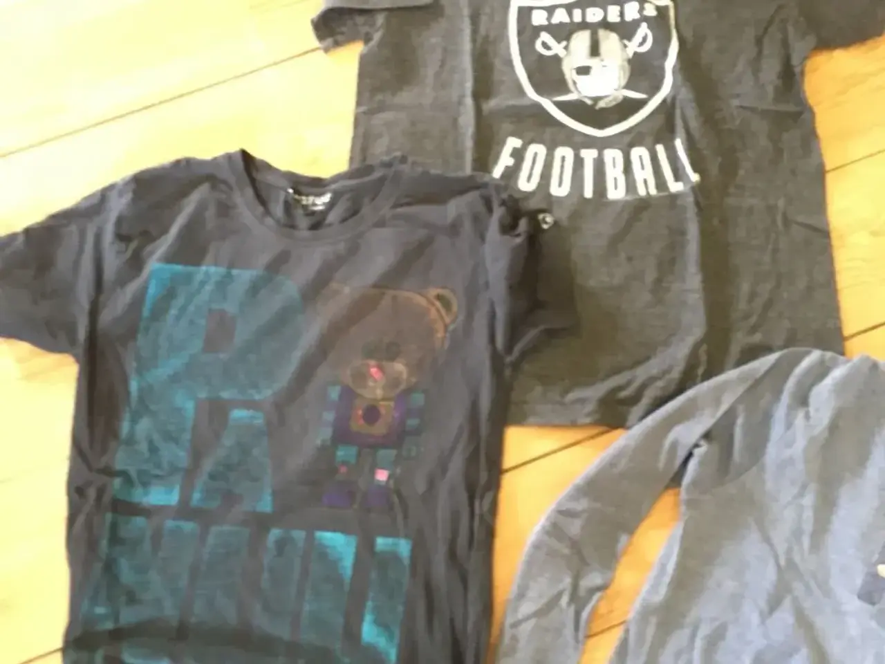 Billede 5 - 5 langærmede + 2 T shirts
