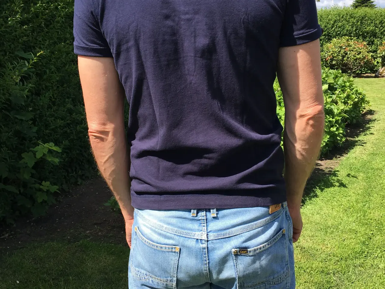 Billede 2 - B Tshirt str. M