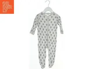 Natdragt med ankerprint fra H&M (str. 74)