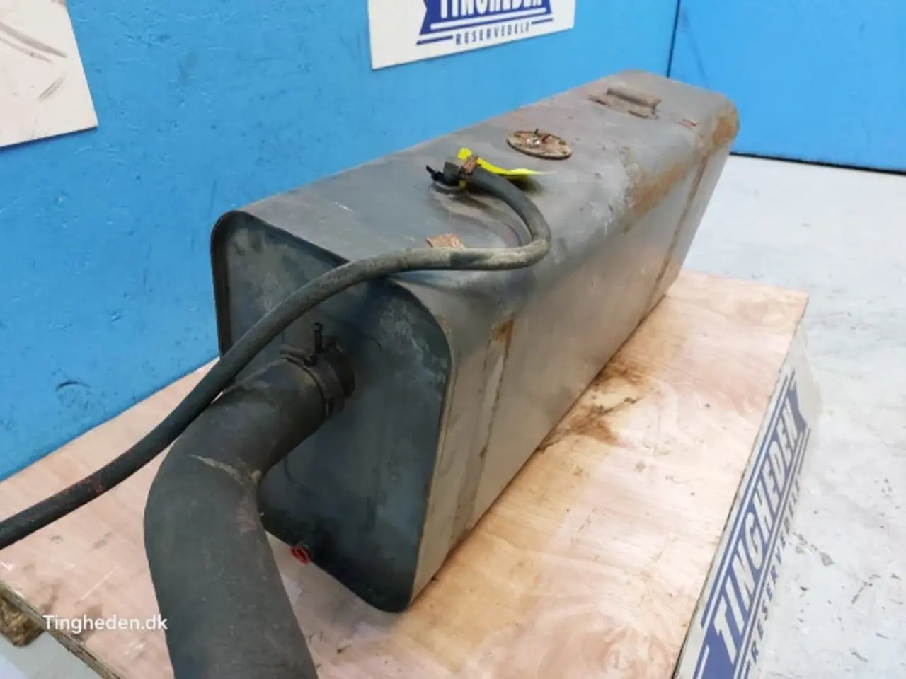 Billede 5 - Massey Ferguson 690 Dieseltank 1679609M91